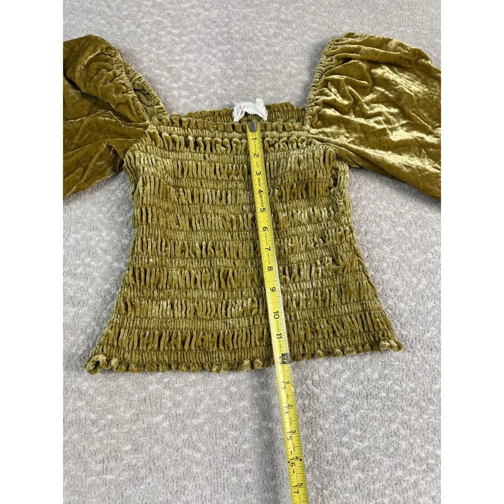 Anthropologie Blouse Womens XS Gold Velvet Off Shoulder Puff Sleeve‎ Cropped